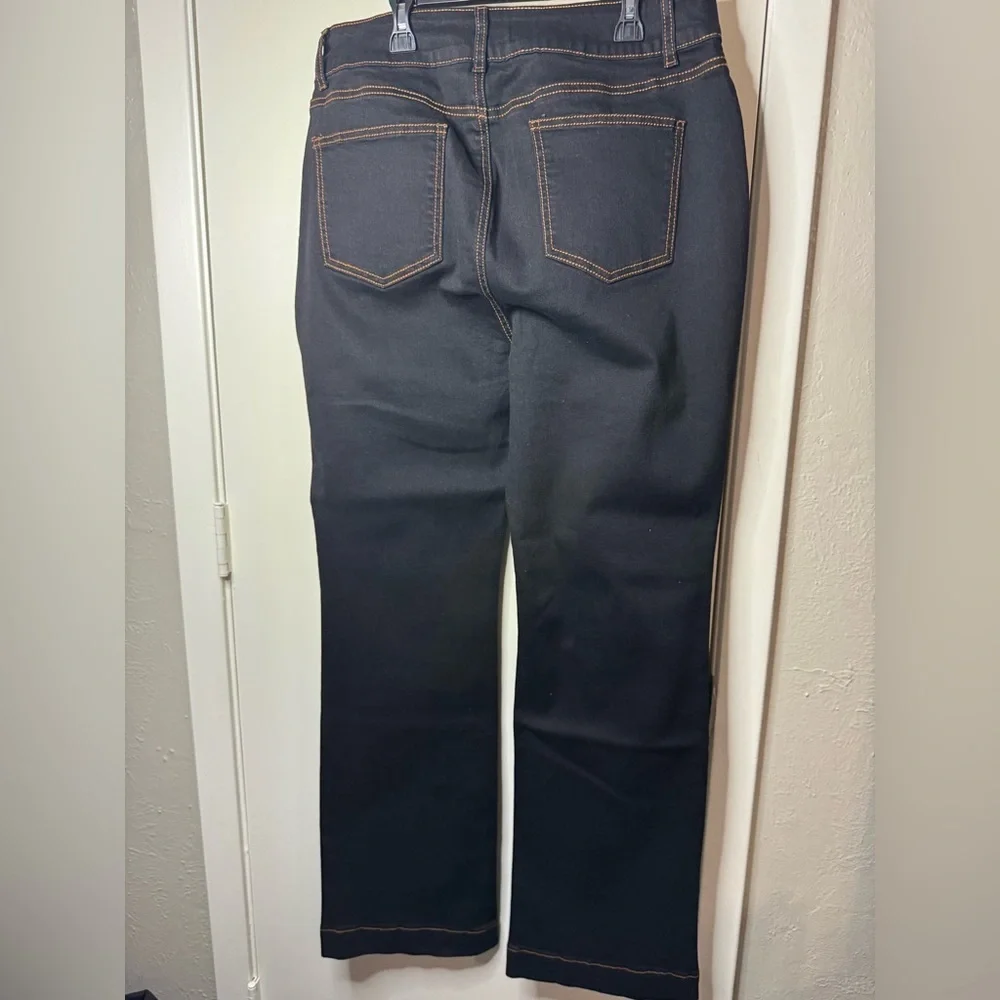 NWT - Women's Boot Cut Jeans - Black